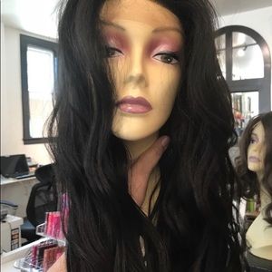 Long black wavy 13x6 Freepart human hair Blende